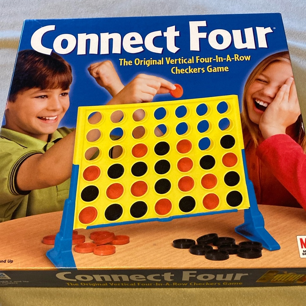 Connect Four Game Vintage 2002